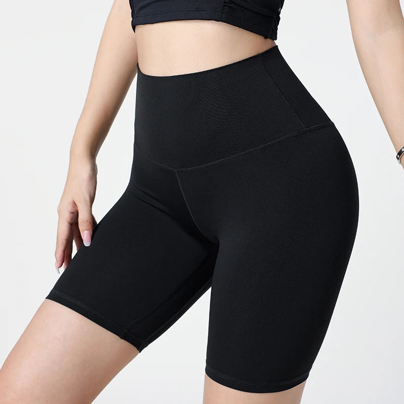 Tight high-waisted fitness sports short